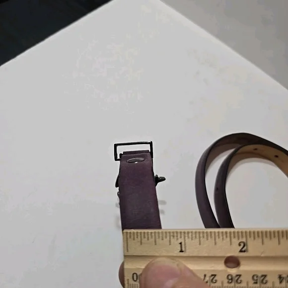 John Fluevog Ladies Leather Belt Purple Angel Buckle Size 36 - Picture 9 of 9